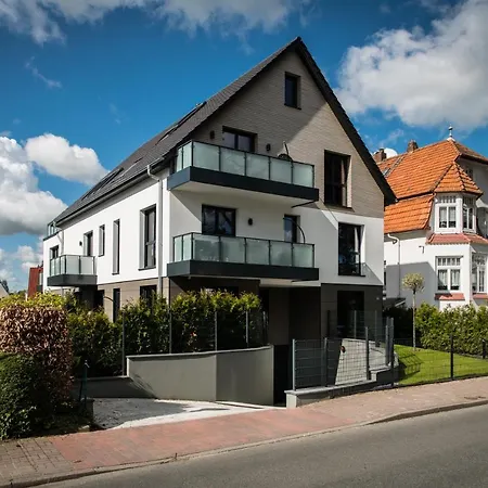 Apartment Ocean House Garten Eden Mit Whirlpool Timmendorfer Strand