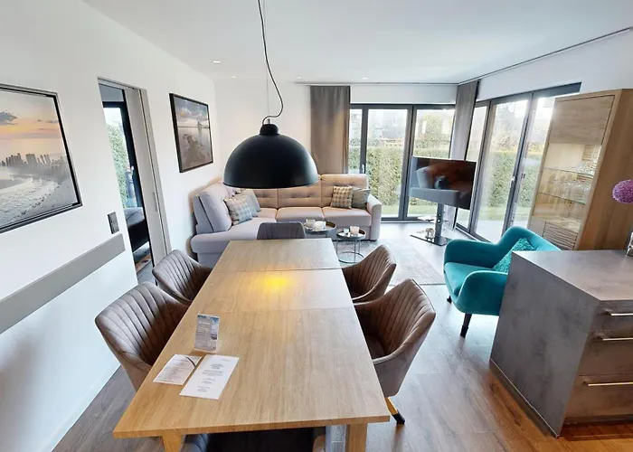 Apartment Ocean House Garten Eden Mit Whirlpool